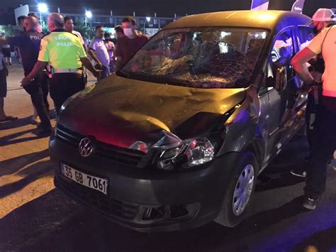 O­t­o­m­o­b­i­l­ ­y­a­y­a­l­a­r­a­ ­ç­a­r­p­t­ı­:­ ­4­ ­y­a­r­a­l­ı­ ­-­ ­Y­a­ş­a­m­ ­H­a­b­e­r­l­e­r­i­